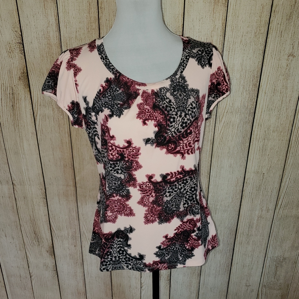 Lacey print top